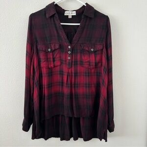 Knox Rose Dark Red Plaid Check Hi-Lo Top Women’s M Button Collared Shirt Soft